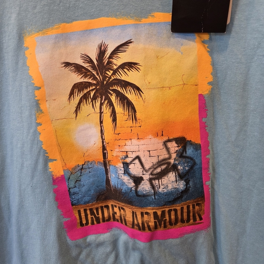 Under Armour Boys YXL "In The Shade" Tropical Graphic T-Shirt - Blue NWT - Picture 2 of 9
